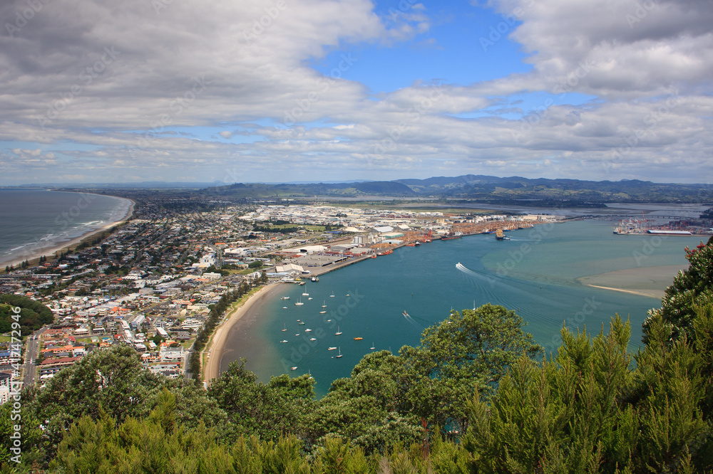 Scenic view over Tauranga peninsula in New Zealand Scenic view over Tauranga peninsula in New Zealand