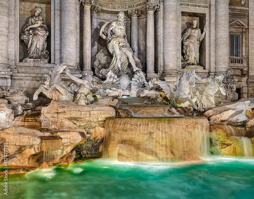 Trevibrunnen Rom Nacht