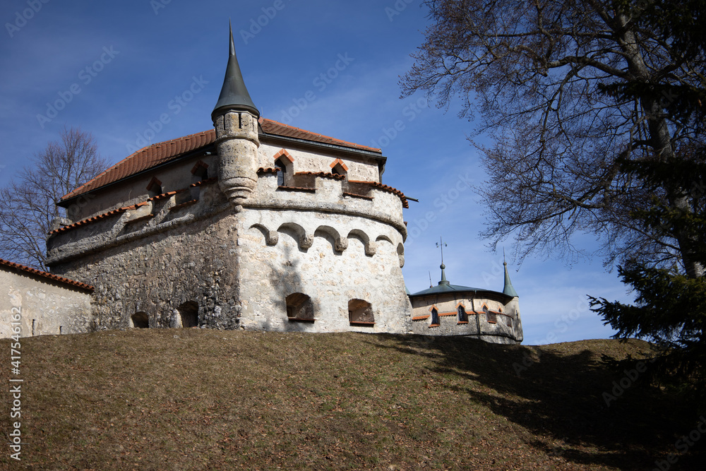 Altes Schloss Kloster auf der Schwäbischen Alb mit  einem wunderschönen Ausblick 