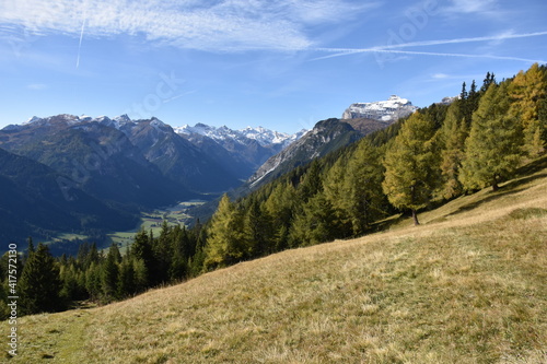 Wandern am Blaser am Brenner in Tirol im Almgebiet