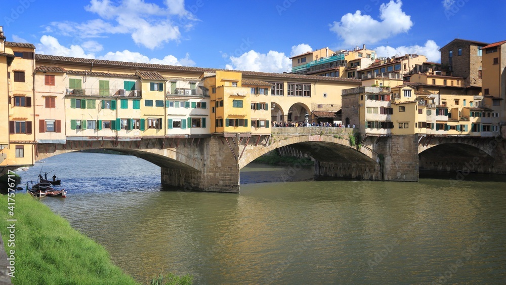 Florence - Vecchio Bridge. Italy photography - Italian landmarks. Tuscany touristic places.