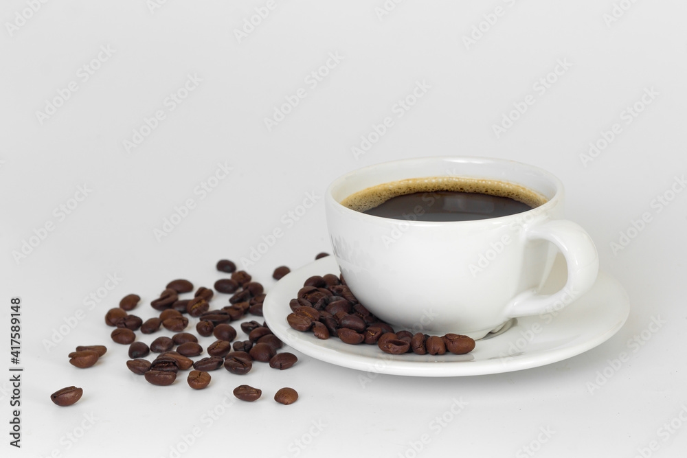 Fototapeta premium Coffee cup isolated on white background