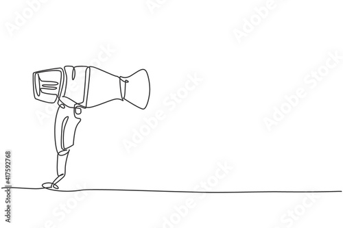 One continuous line drawing of hair dryer electric home appliance. Woman electricity stuff household tools template concept. Trendy single line draw design vector graphic illustration