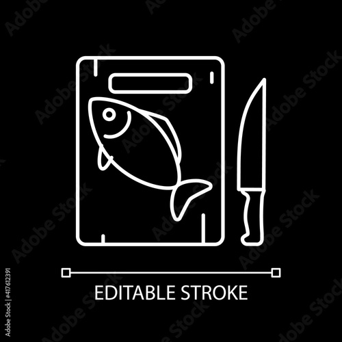Fish on cutting board white linear icon for dark theme. Salmon preparation. Cook tuna. Thin line customizable illustration. Isolated vector contour symbol for night mode. Editable stroke