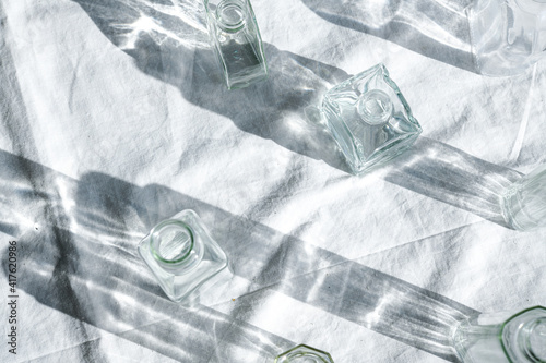 ガラス瓶と太陽の光