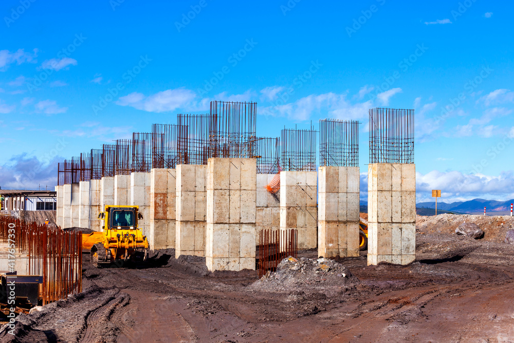 Large construction, bridges, buildings, industry Large construction, bridges, buildings, industry