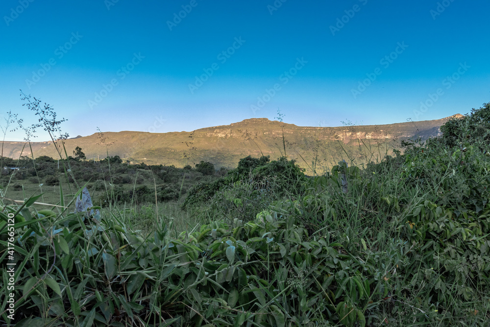 Trees, mountain, rocks in the Chapada Diamantina National Park.