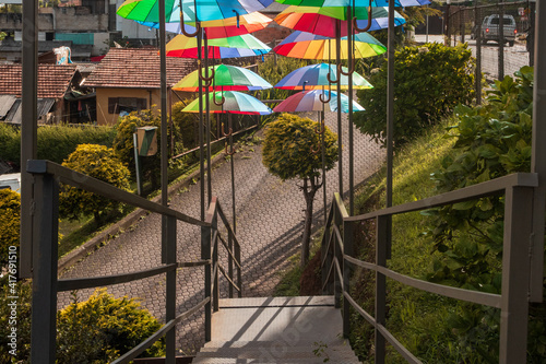 Guarda-chuvas colorido.s