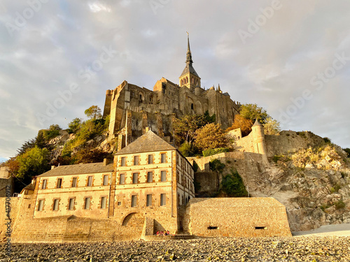 mont saint-michel gold