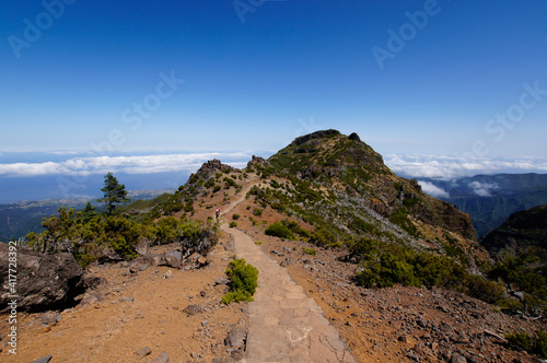 Stunning above the clouds views of Madeira. On the trail to Pico Ruivo © Anna