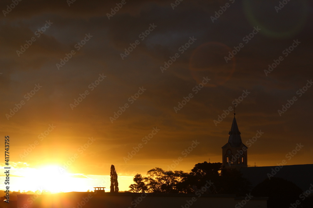 Obraz premium Church at Sunset