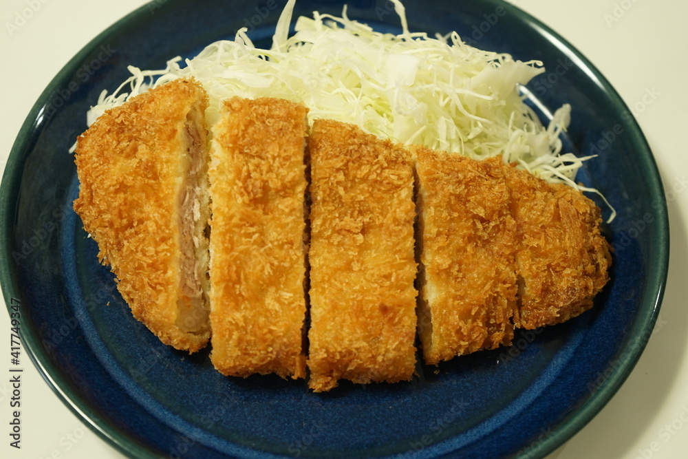 Tonkatsu, Japanese pork cutlet - 豚カツ 日本食 Tonkatsu, Japanese pork cutlet - 豚カツ 日本食