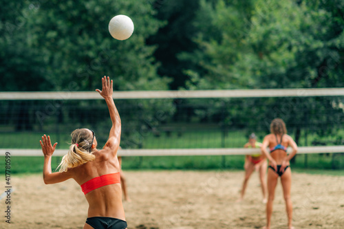 Beach Volleyball service