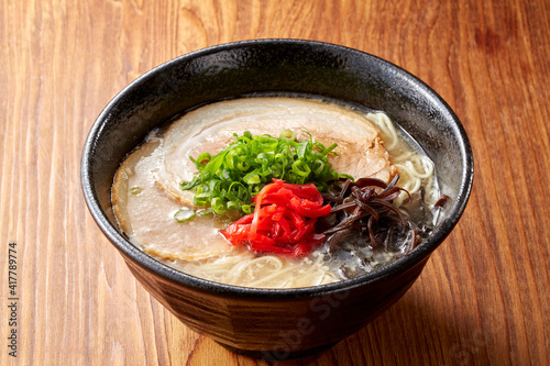 博多ラーメン　とんこつ photo