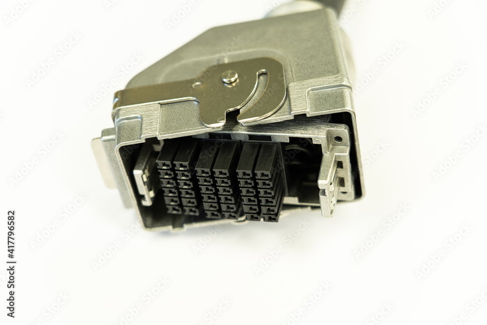 【電材】コネクタ取り付け済みの電線【電線加工】 【電材】コネクタ取り付け済みの電線【電線加工】