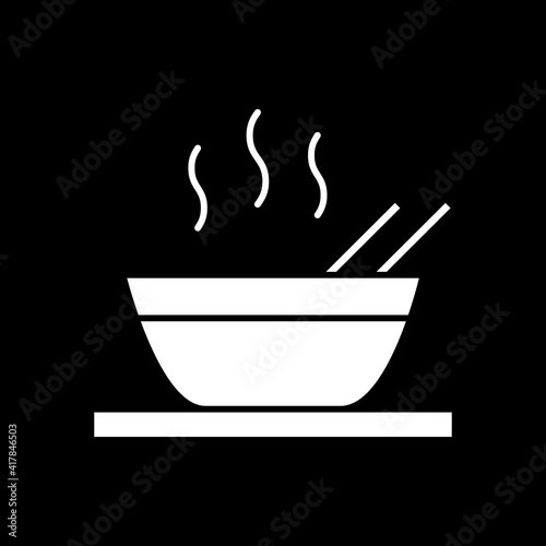 Hot food in bowl dark mode glyph icon. Steaming curry. Indian cuisine. Homemade meal for eating. Food course serving. White silhouette symbol on black space. Vector isolated illustration