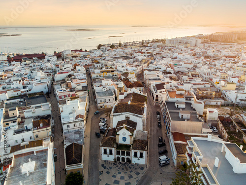 Obraz na płótnie Aerial view of Olhao with a church in the foreground, Algarve, Portugal w salonie