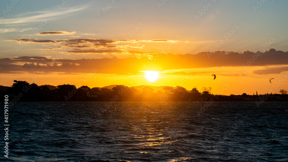 Fototapeta premium sunset over the sea