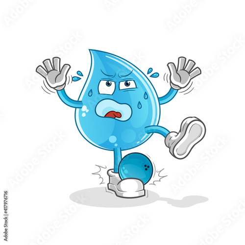 water drop hiten by bowling cartoon. cartoon mascot vector