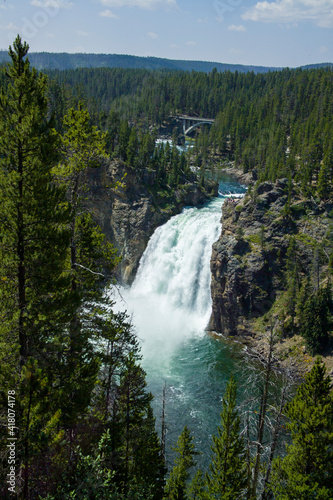 Yellowstone national park  Wyoming  the most important park in U.S.A.