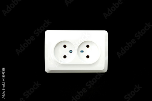 electrical outlet isolated