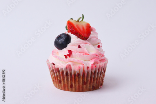 cupcake with strawberry 