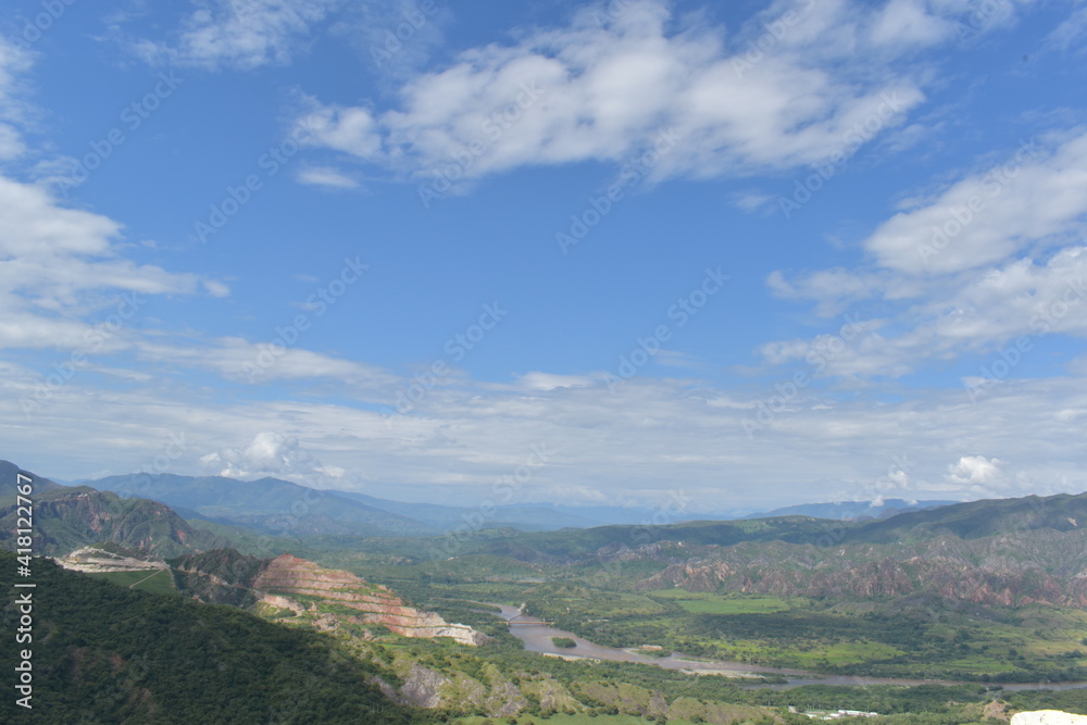 paisaje represa Huila