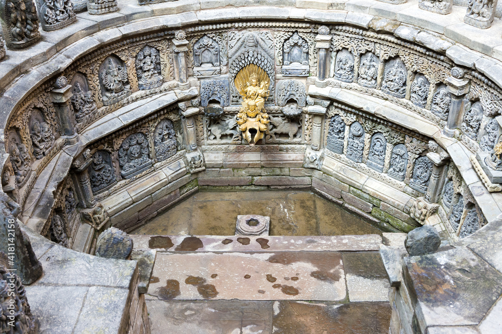 Foto de Ritual bathing pool, Sundari Chowk, Hanuman Dhoka Royal Palace ...
