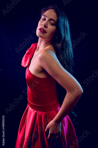 MELANY NAVARRO VESTIDOS 02