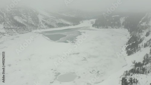Wallpaper Mural tilt up over vast frozen lake in the wilderness Torontodigital.ca