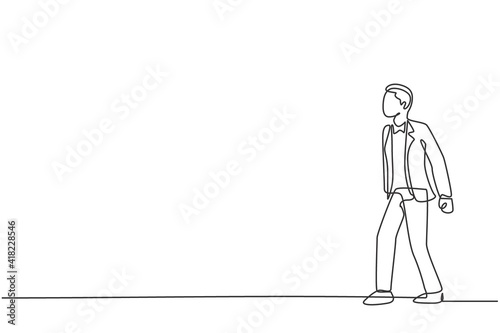 Continuous one line drawing of young handsome male worker thinking while leisurely strolling. Success business manager minimalist concept. Trendy single line draw design vector graphic illustration