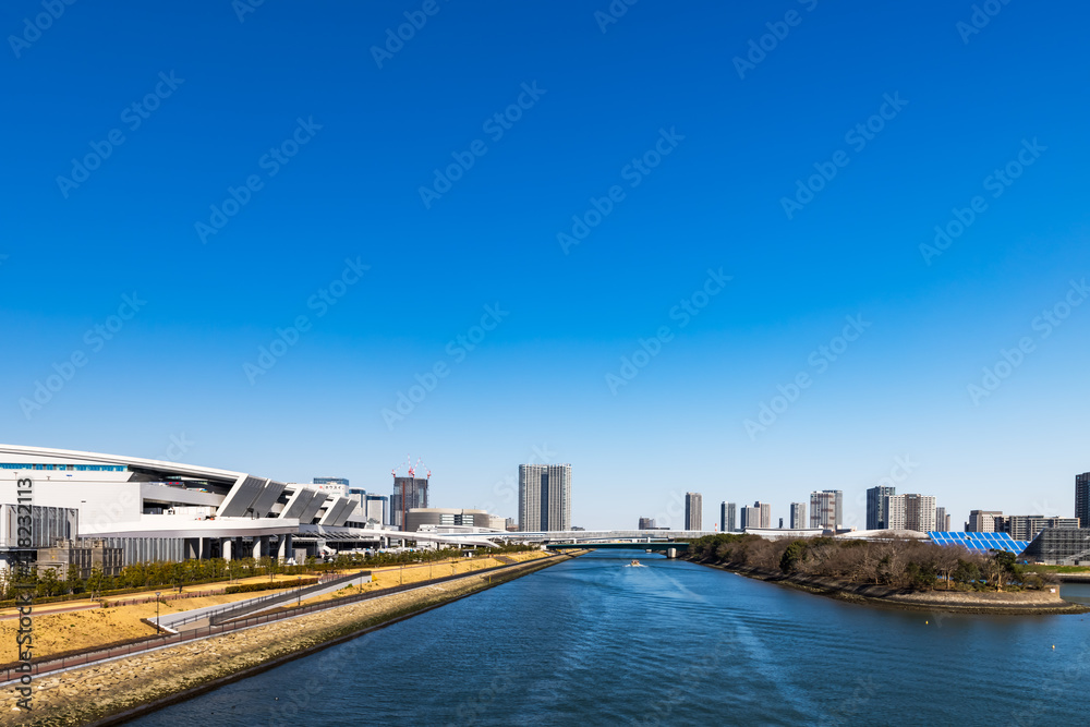 (東京都ｰ都市風景)青空の東雲運河側風景４