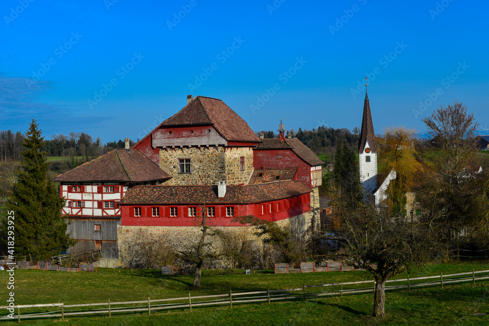 Schloss Hagenwil bei Amriswil, Kanton Thurgau Schloss Hagenwil bei Amriswil, Kanton Thurgau