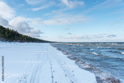 Fototapeta Naklejka Na Ścianę i Meble -  Frozen Baltic Sea on a Cold Winter Day on the Latvian Coast