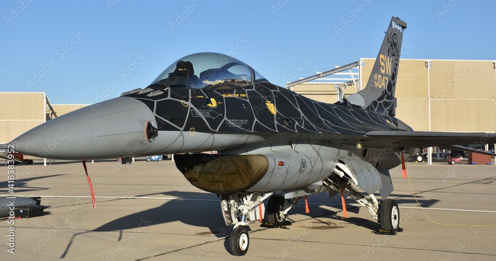 USAF To Upgrade 608 F-16 Fighter Jets To V Variant In Viper Fleet Largest Modification Work In History - Foto 13