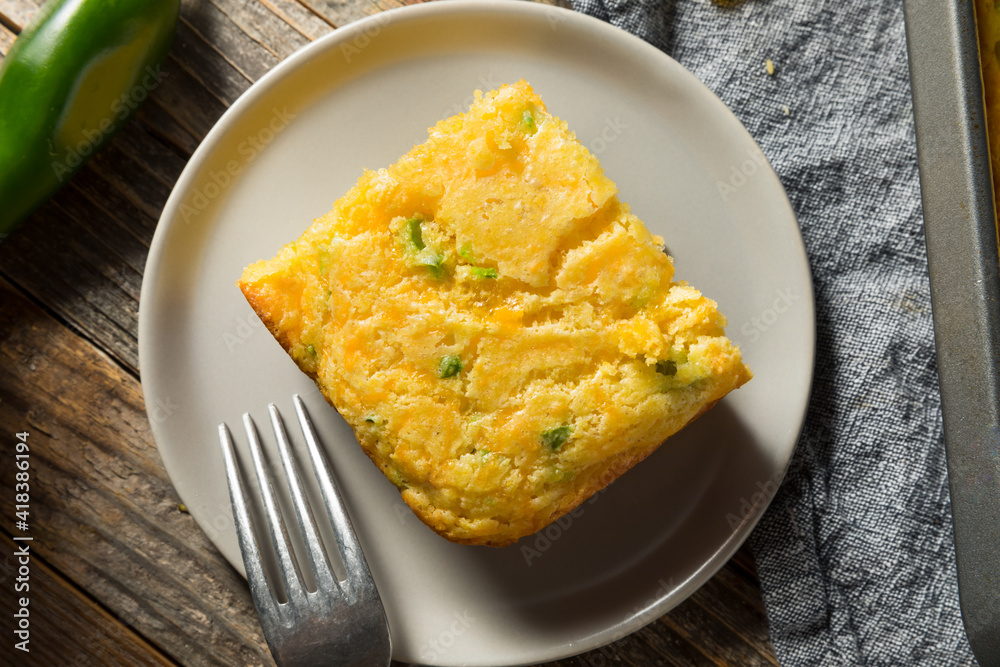 Homemade Spicy Jalapeno Cornbread