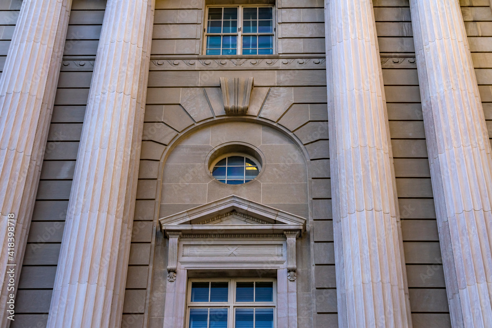 Obraz premium Internal Revenue Service (IRS) Federal Triangle, Washington DC, USA.