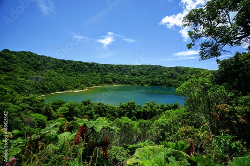Obraz na płótnie Laguna botos sur le volcan Poas au Costa Rica w salonie