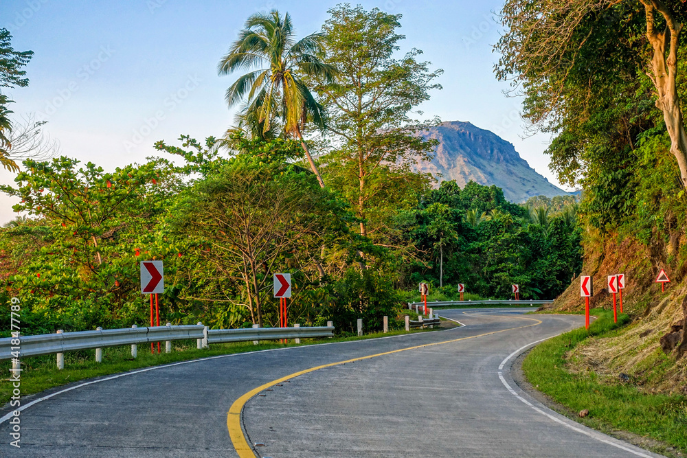 Fototapeta premium road in the mountains