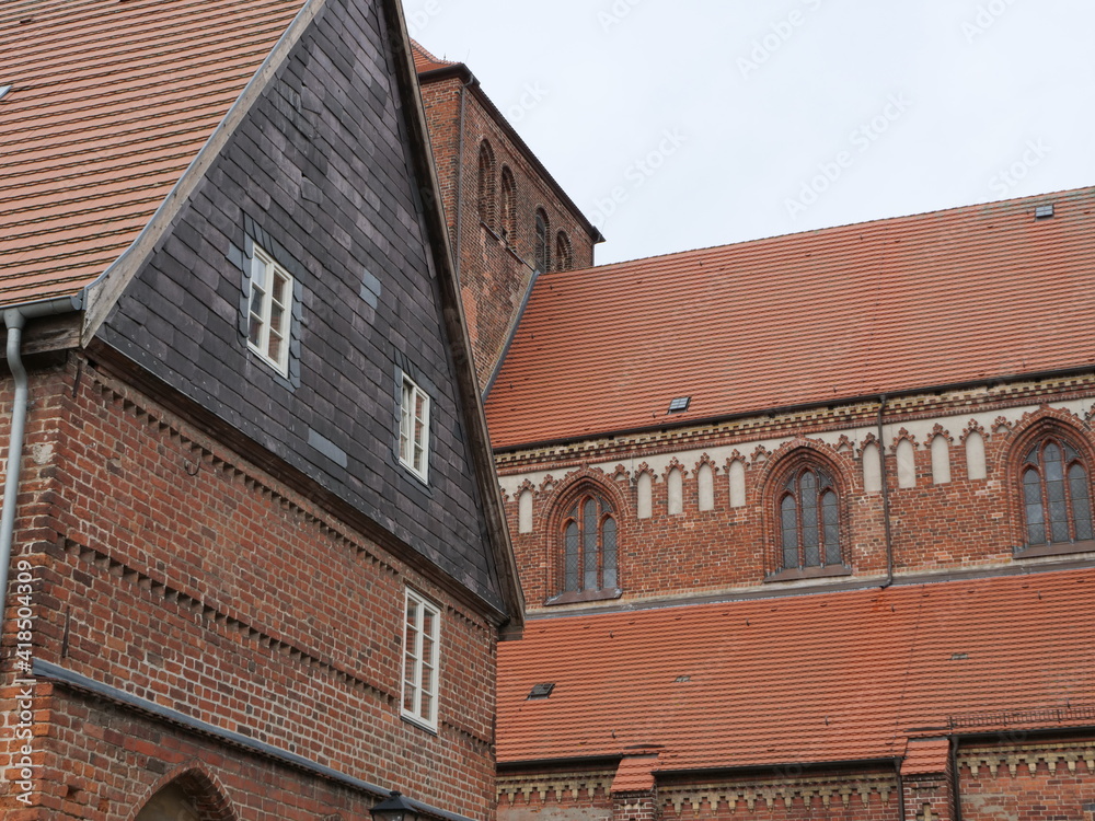 Die Georgenkirche in der Stadt Waren an der Müritz in Mecklenburg-Vorpommern in Deutschland