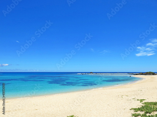 Fototapeta Naklejka Na Ścianę i Meble -  Turquoise sea and blue sky in tomori beach, Amami, Okinawa, Japan	