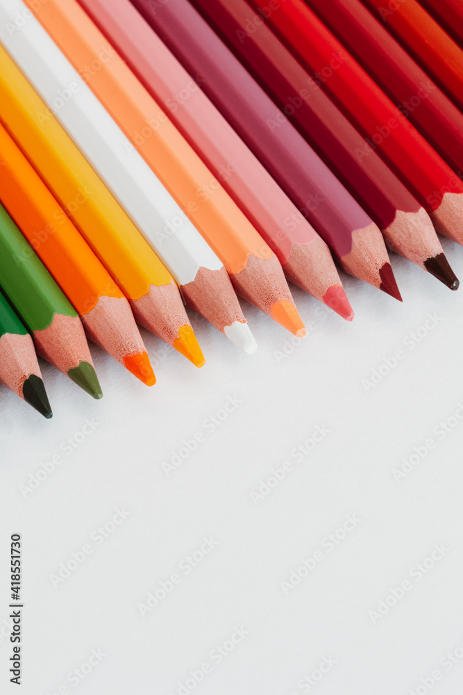 Close up of sharp colored pencils. Close up of sharp colored pencils. Coloured penciles used for home schooling lined up during art lesson. Close up of sharp colored pencils. Close up of sharp colored pencils. Coloured penciles used for home schooling lined up during art lesson.