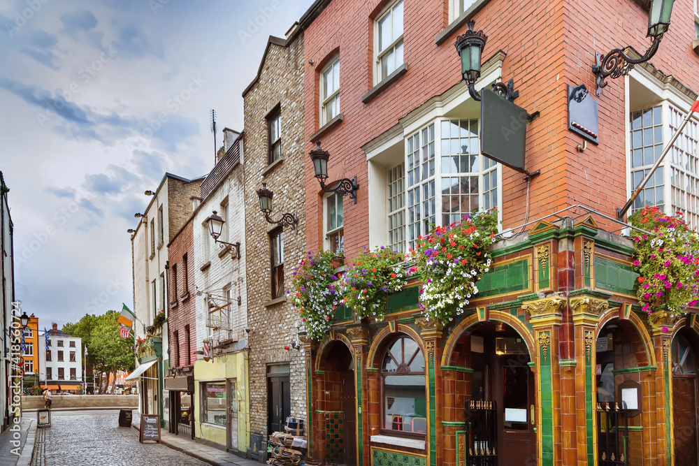 Fototapeta premium Temple Bar street, Dublin, Ireland
