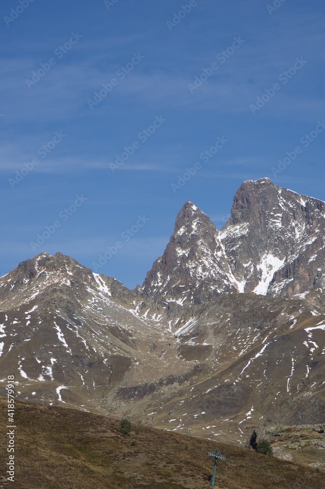 Fototapeta premium Views of the Midi peak from Huesca, Spain