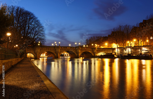 CItyscape of downtown with Pont Neuf Bridge and River Seine, Paris, France