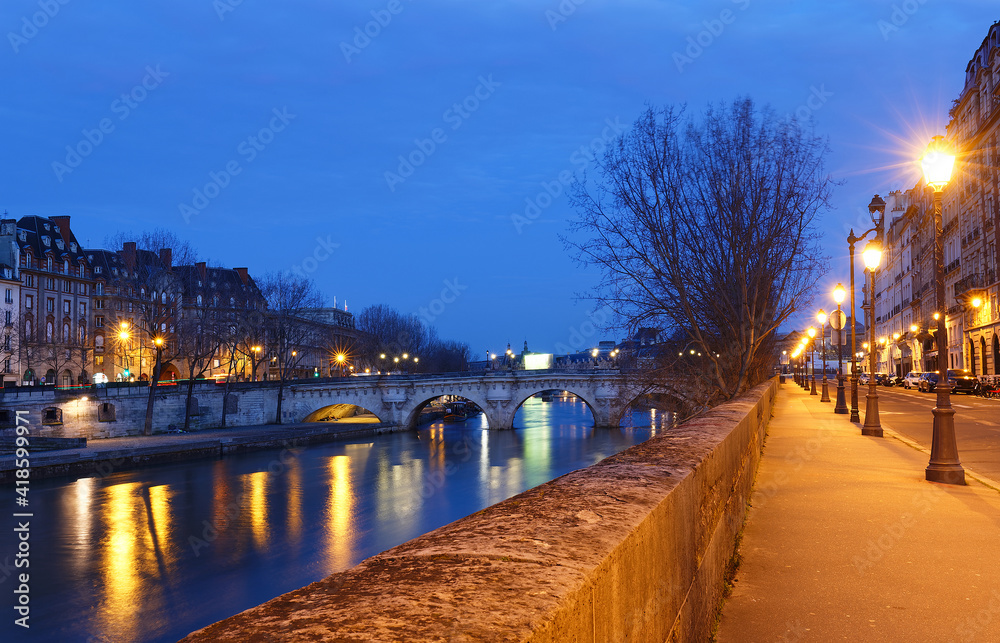 CItyscape of downtown with Pont Neuf Bridge and River Seine, Paris, France