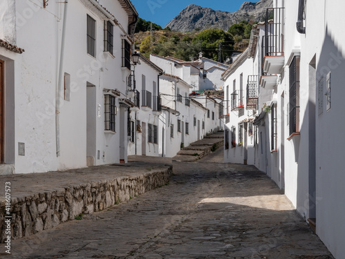 Grazalema, white andalusian village in Spain © Hans Hansen