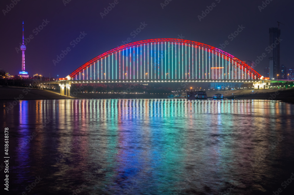 Naklejka premium Wuhan city skyline scenery in Wuahn, Hubei, China