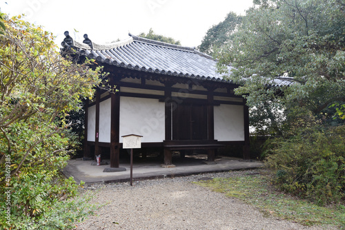 海龍王寺　一切経蔵　奈良市 photo