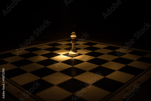 Fotografi chess board game for ideas and competition and strategy, business success concept